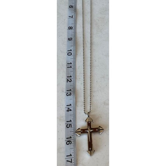 Unbranded Silver & Brown Cross Necklace w/Chain Stainless Steel 17" Height - Picture 9 of 9